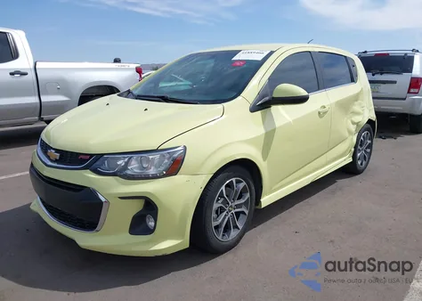 2017 Chevrolet Sonic Lt Auto из США, поврежденный, VIN 1G1JD6SH3H4115445